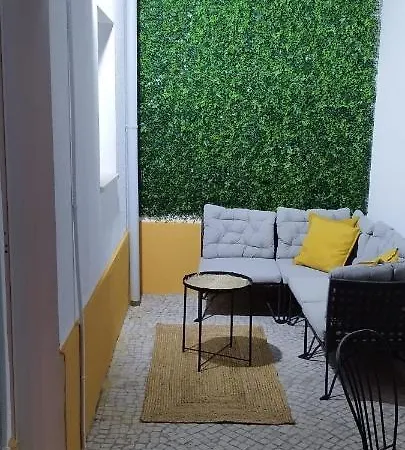 My Castelo Apartament Lizbona