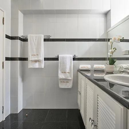 Apartment My Castelo Lissabon